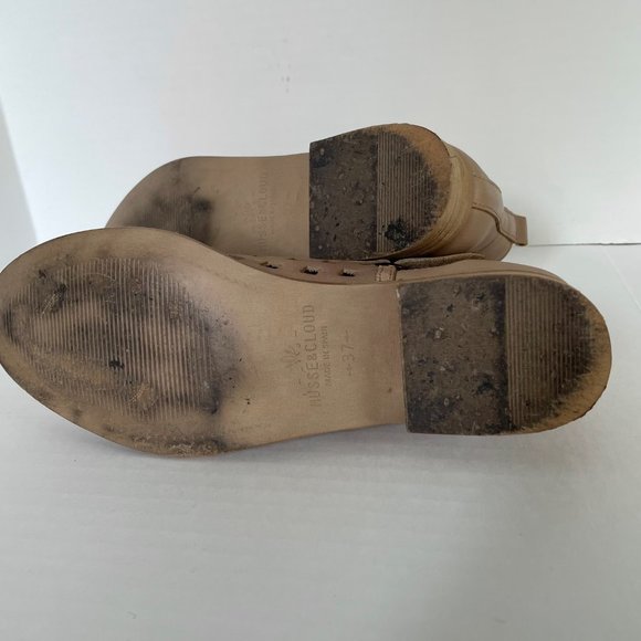 Musse & Cloud Caila Leather Perforated Western Ankle Booties Taupe 37 = 6/6.5 - Picture 7 of 13